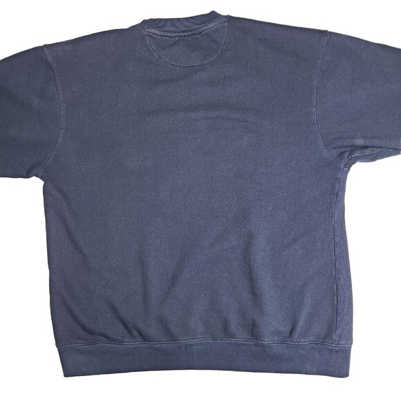 UConn Huskies Embroidered Crewneck Sweatshirt Size XL - Picture 2 of 7